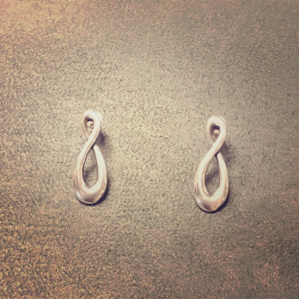 James Avery Infinity Earrings